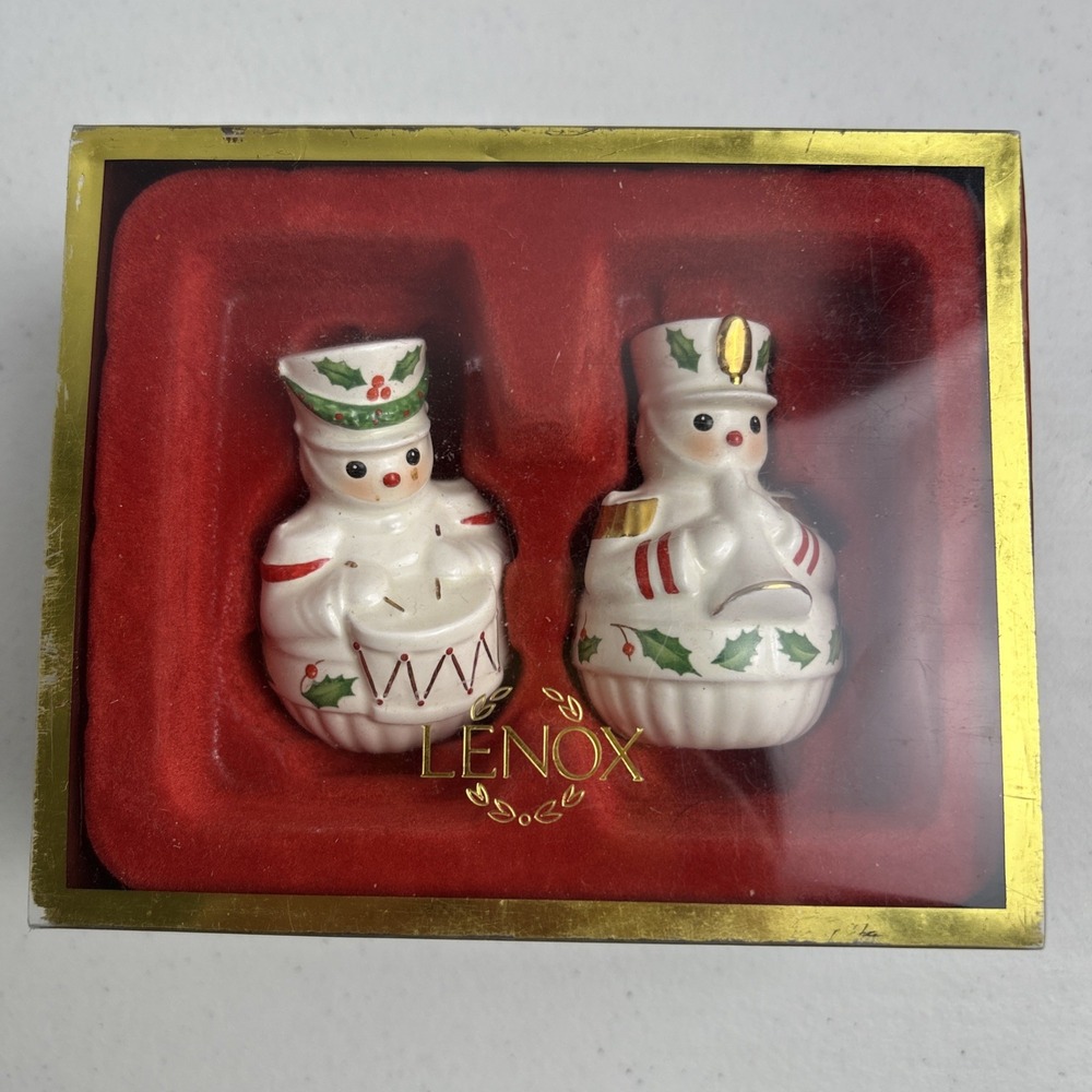 Lenox Holiday Christmas Toy Soldier Salt and Pepper Shaker Set In Box